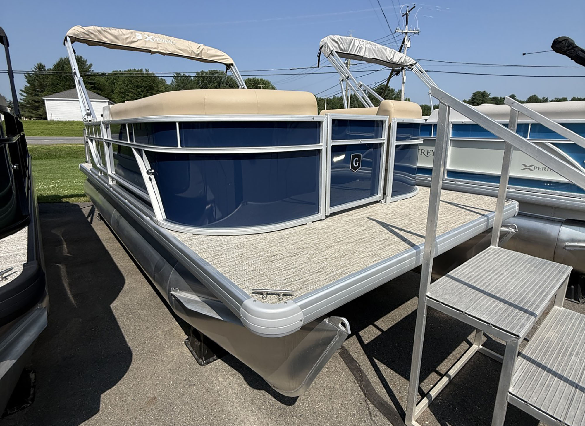 2026 Godfrey EX1880CX - Navy 2026 Godfrey EX1880CX - Navy